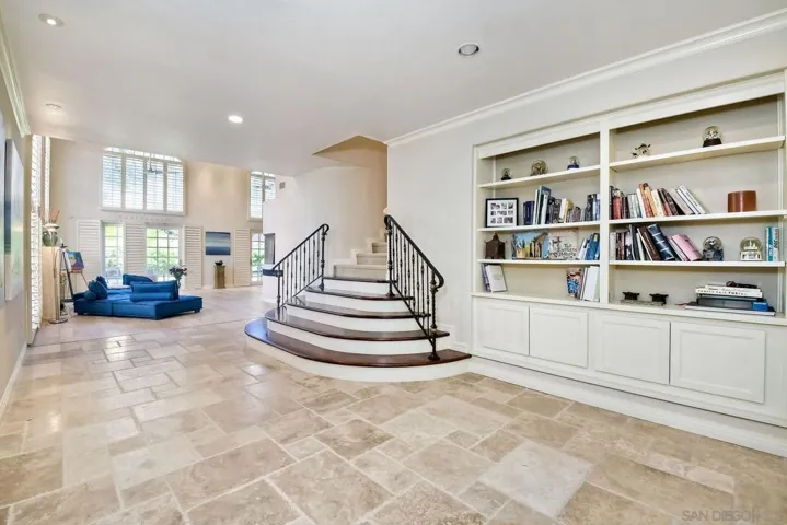 7468 Via De Fortuna, Carlsbad, California 92009