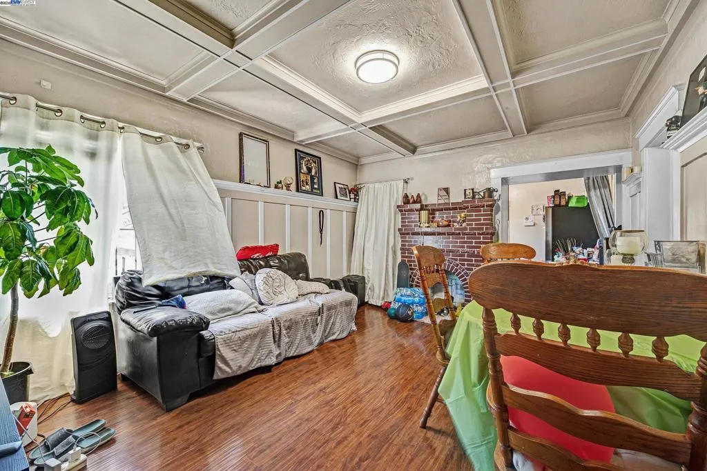 2309 High St, Oakland, California 94601 home-pic-9