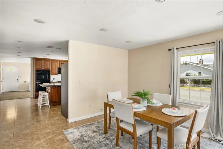 1105 E Rose Avenue, Orange, California 92867