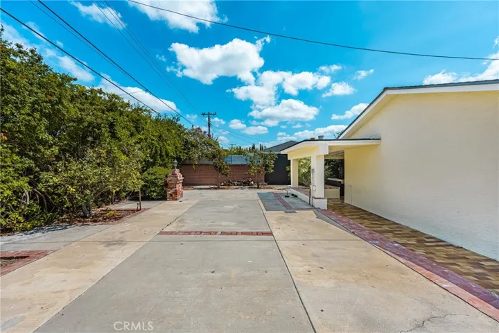 1105 E Rose Avenue, Orange, California 92867