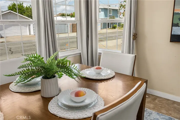 1105 E Rose Avenue, Orange, California 92867