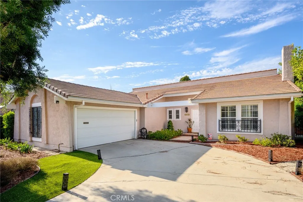 3015 Arrowhead Drive, Los Angeles, California 90068 home-pic-2