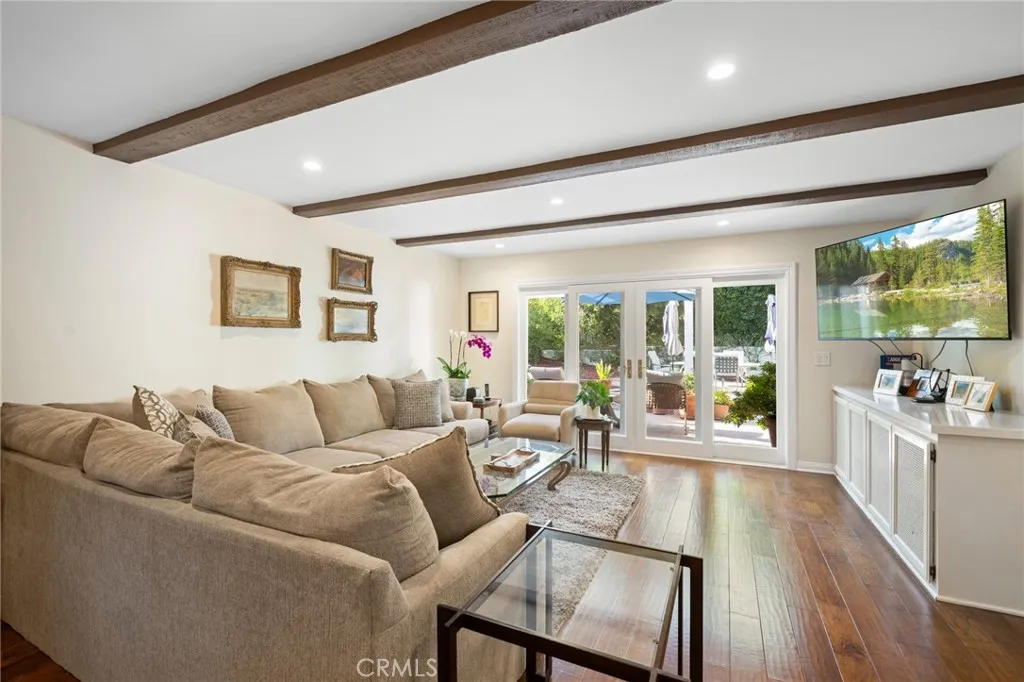 3015 Arrowhead Drive, Los Angeles, California 90068 home-pic-14