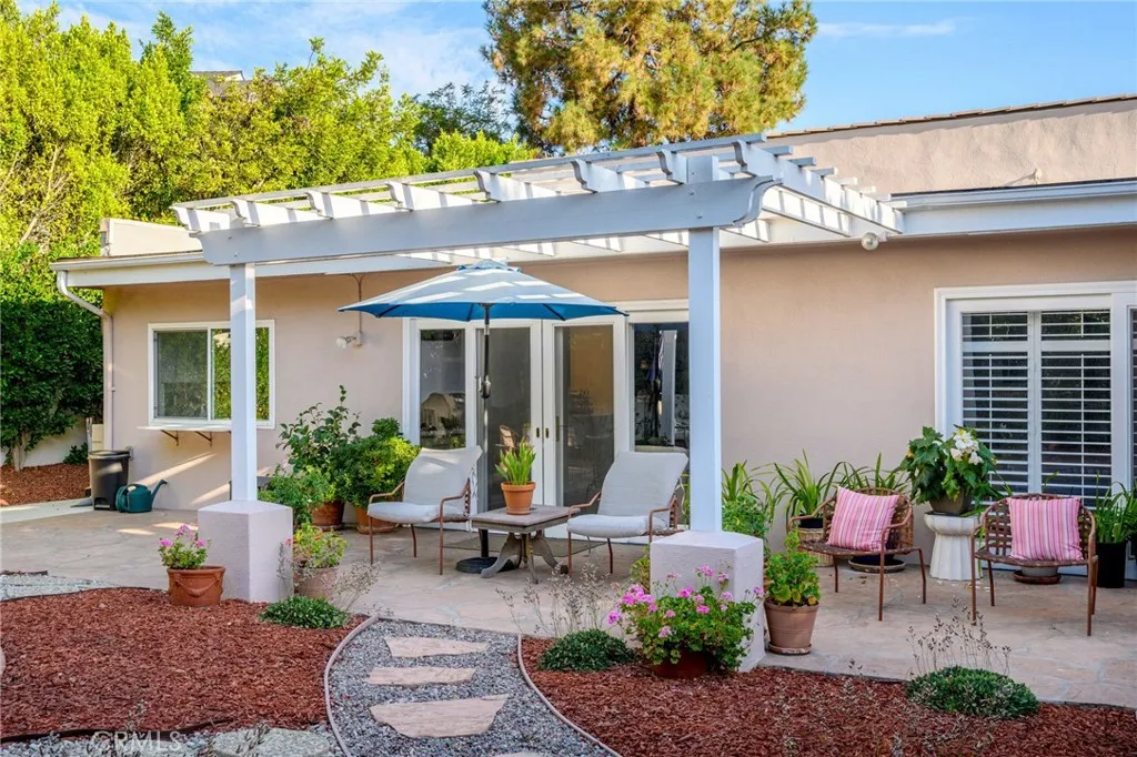 3015 Arrowhead Drive, Los Angeles, California 90068 home-pic-32