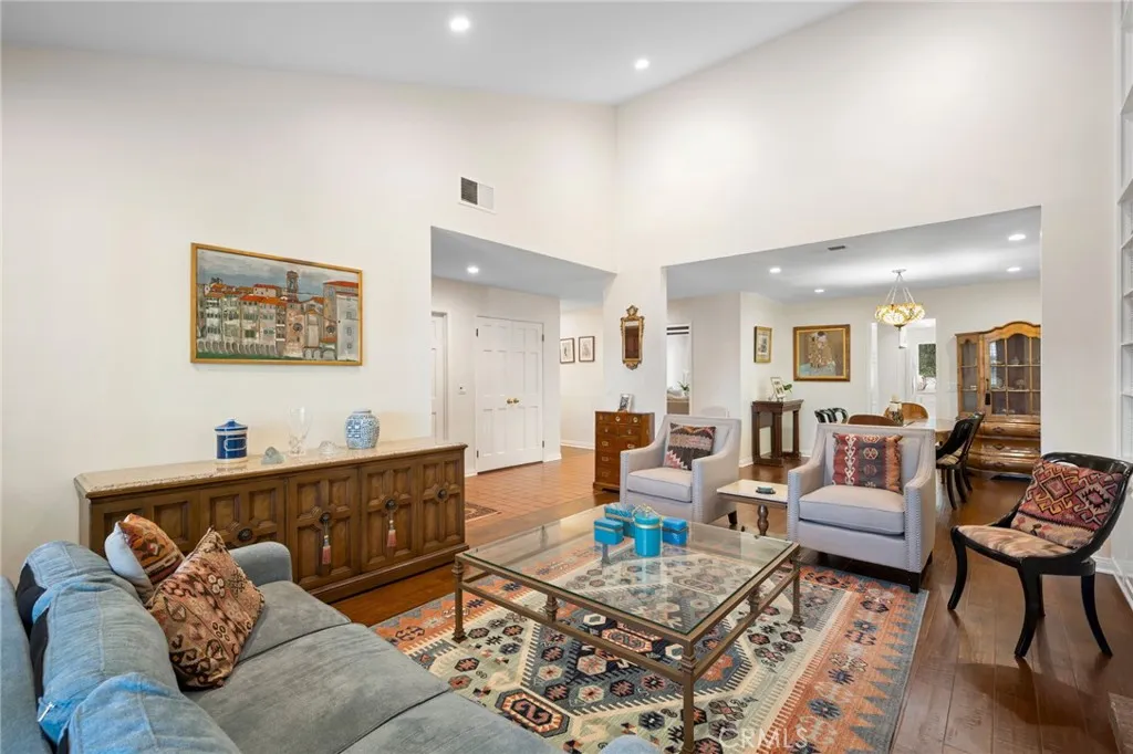 3015 Arrowhead Drive, Los Angeles, California 90068 home-pic-7