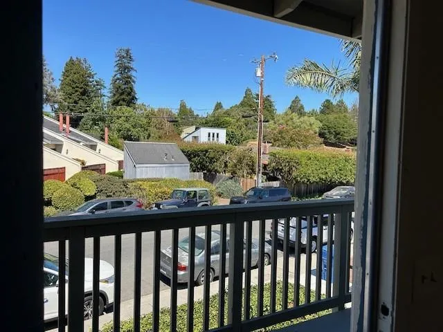 475 Plum Street A, Capitola, California 95010