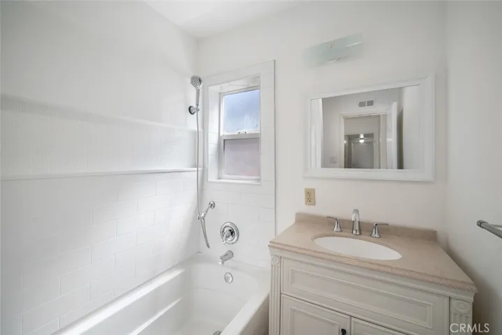 1827 Pinecove Drive, San Luis Obispo, California 93405