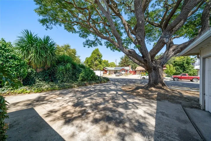 1827 Pinecove Drive, San Luis Obispo, California 93405