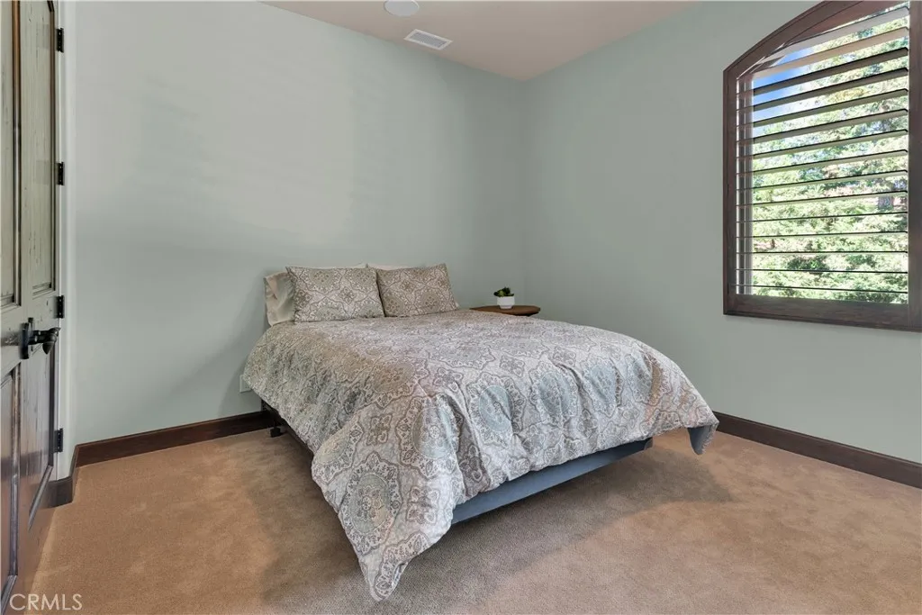8820 Cantinas Point, Bradley, California 93426 home-pic-34