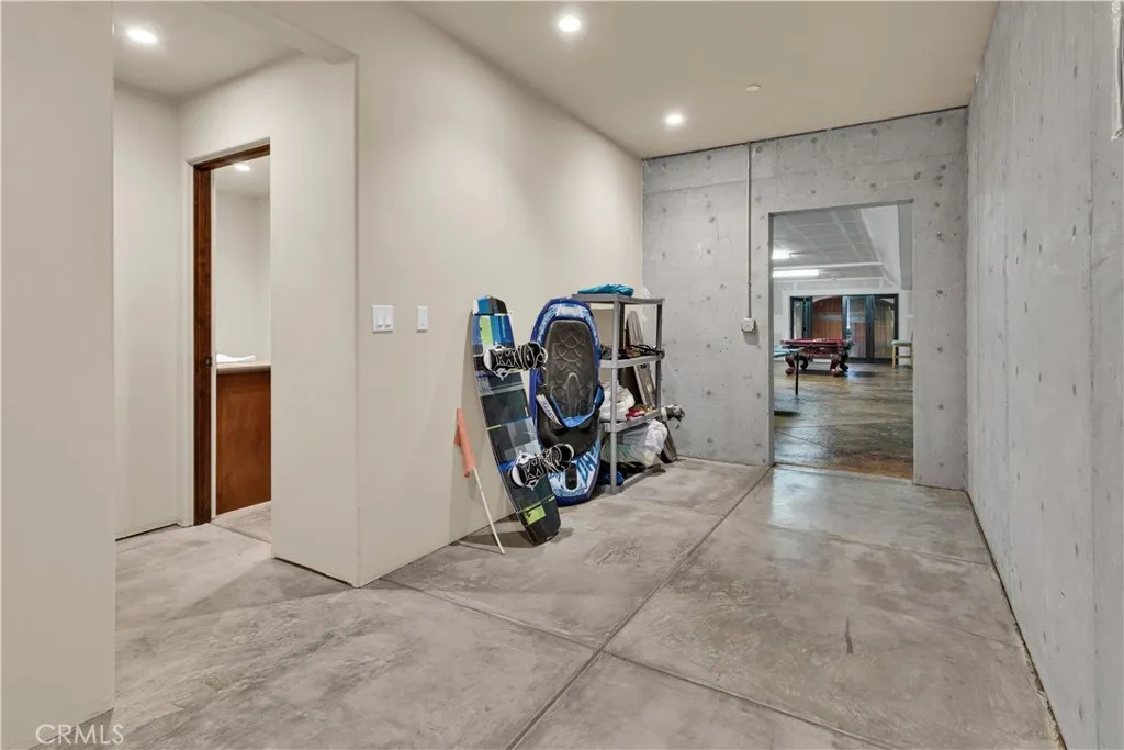 8820 Cantinas Point, Bradley, California 93426 home-pic-61