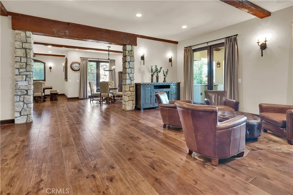 8820 Cantinas Point, Bradley, California 93426 home-pic-26