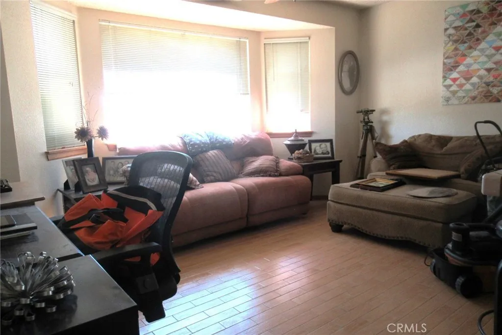 14216 Rivers Edge Road, Helendale, California 92342 home-pic-9