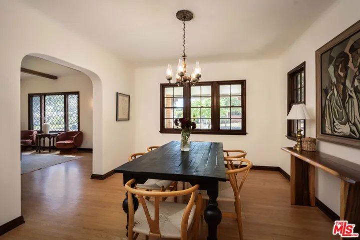 126 S San Marino Avenue, Pasadena, California 91107