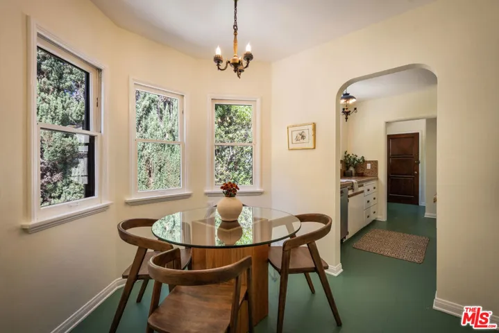 126 S San Marino Avenue, Pasadena, California 91107
