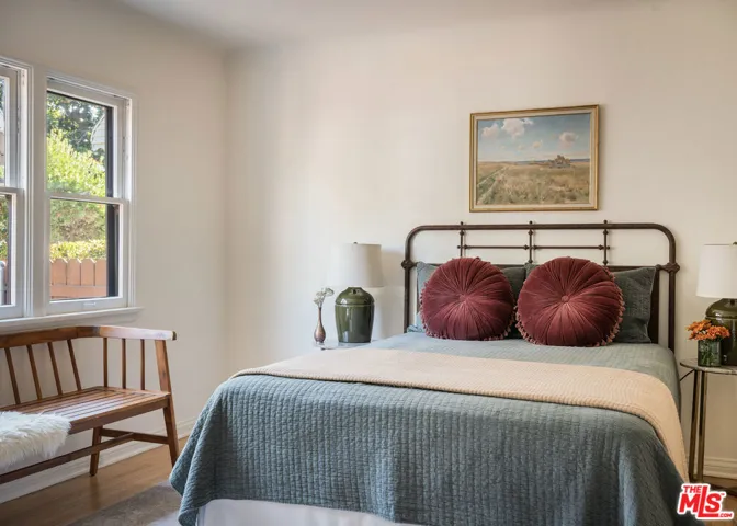 126 S San Marino Avenue, Pasadena, California 91107