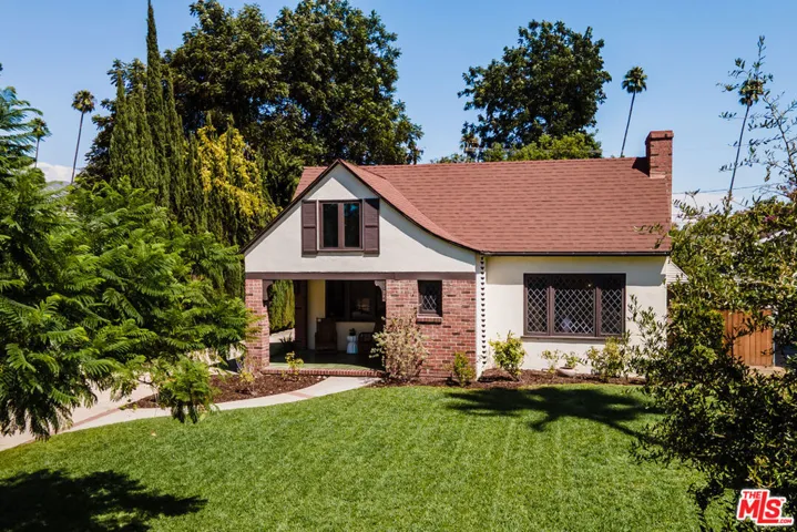 126 S San Marino Avenue, Pasadena, California 91107