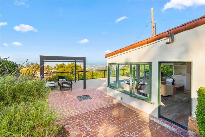 Take pleasure in watching the colors change over the city, ocean, and Palos Verdes skies.