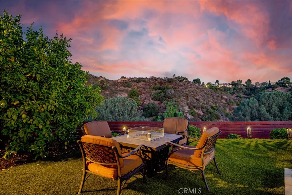 3016 Arrowhead Drive, Los Angeles, California 90068 home-pic-10