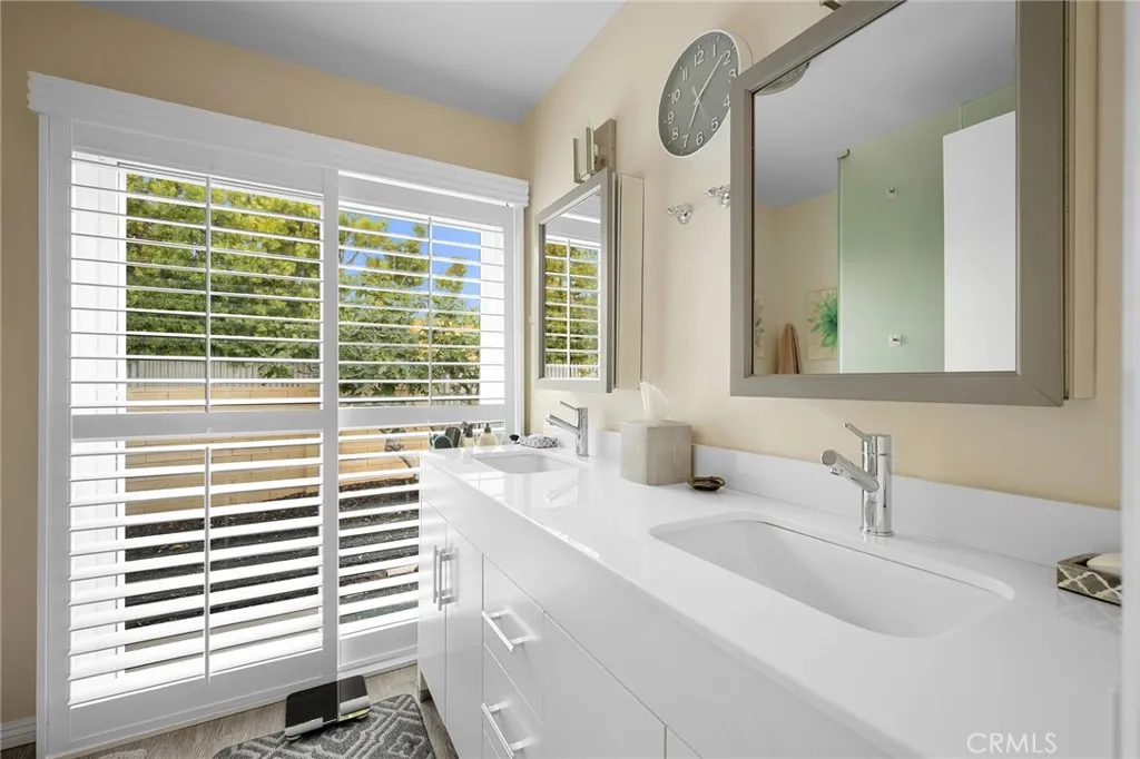 3016 Arrowhead Drive, Los Angeles, California 90068 home-pic-44