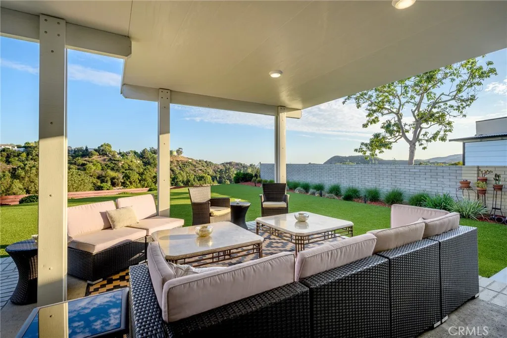 3016 Arrowhead Drive, Los Angeles, California 90068 home-pic-20