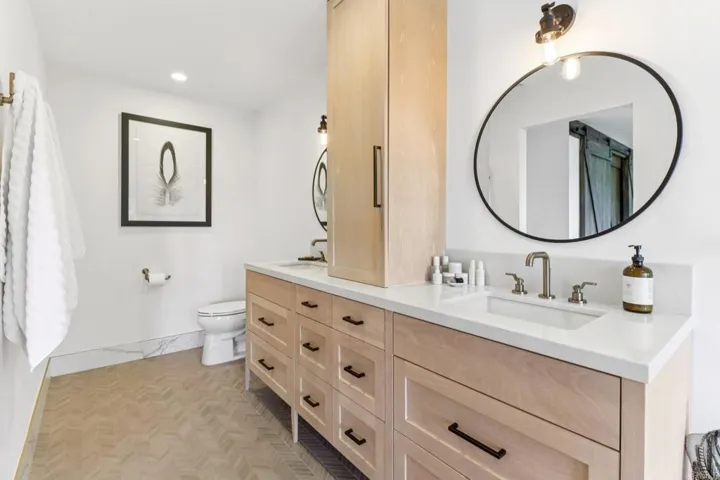2411 Sacada Circle, Carlsbad, California 92009