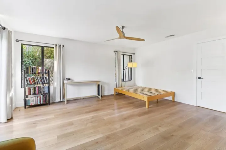 2411 Sacada Circle, Carlsbad, California 92009