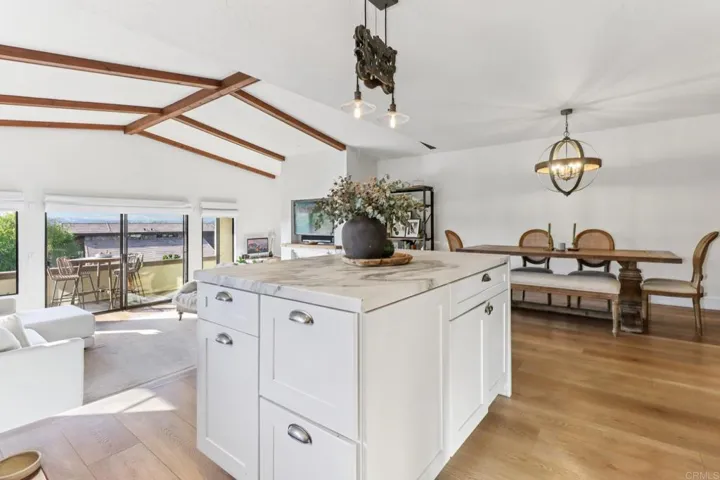 2411 Sacada Circle, Carlsbad, California 92009