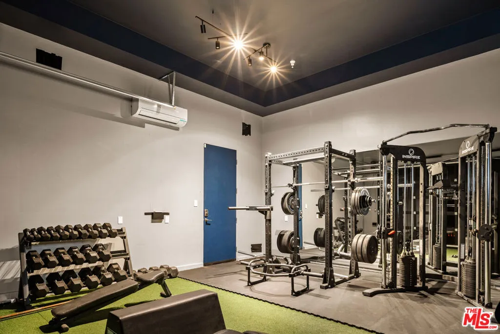 4445 Camellia Avenue, Studio City, California 91602 home-pic-21