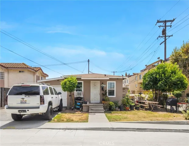 1616 Cherry Lane, Alhambra, California 91803