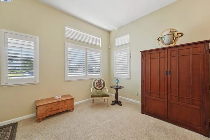 2821 Oxford Ln, Tracy, California 95377-5381