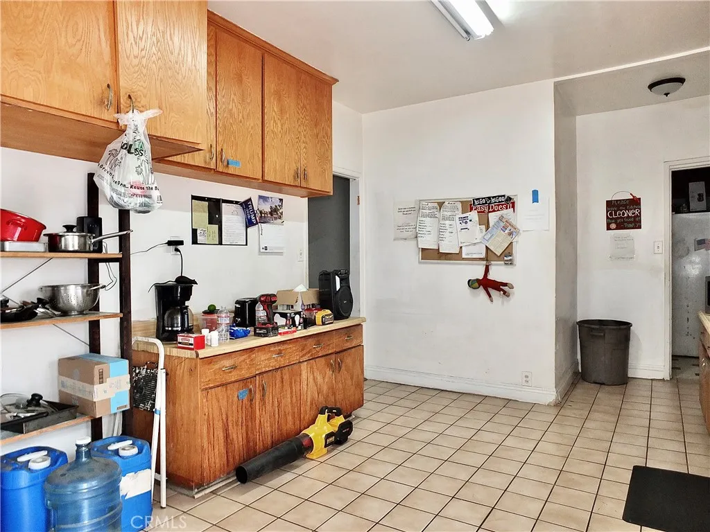 836 Atlantic Avenue, Long Beach, California 90813 home-pic-16