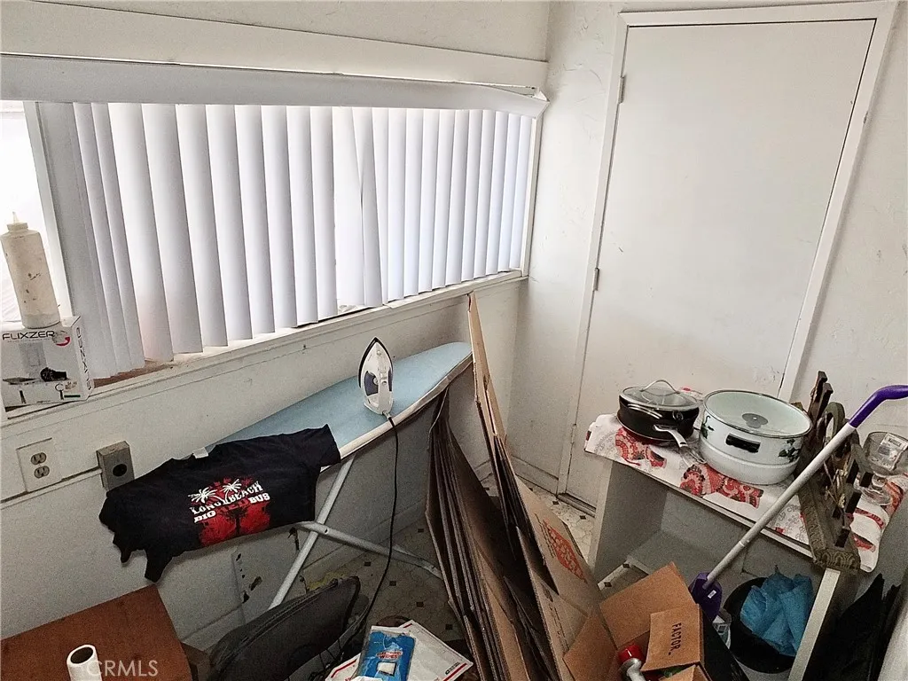 836 Atlantic Avenue, Long Beach, California 90813 home-pic-19
