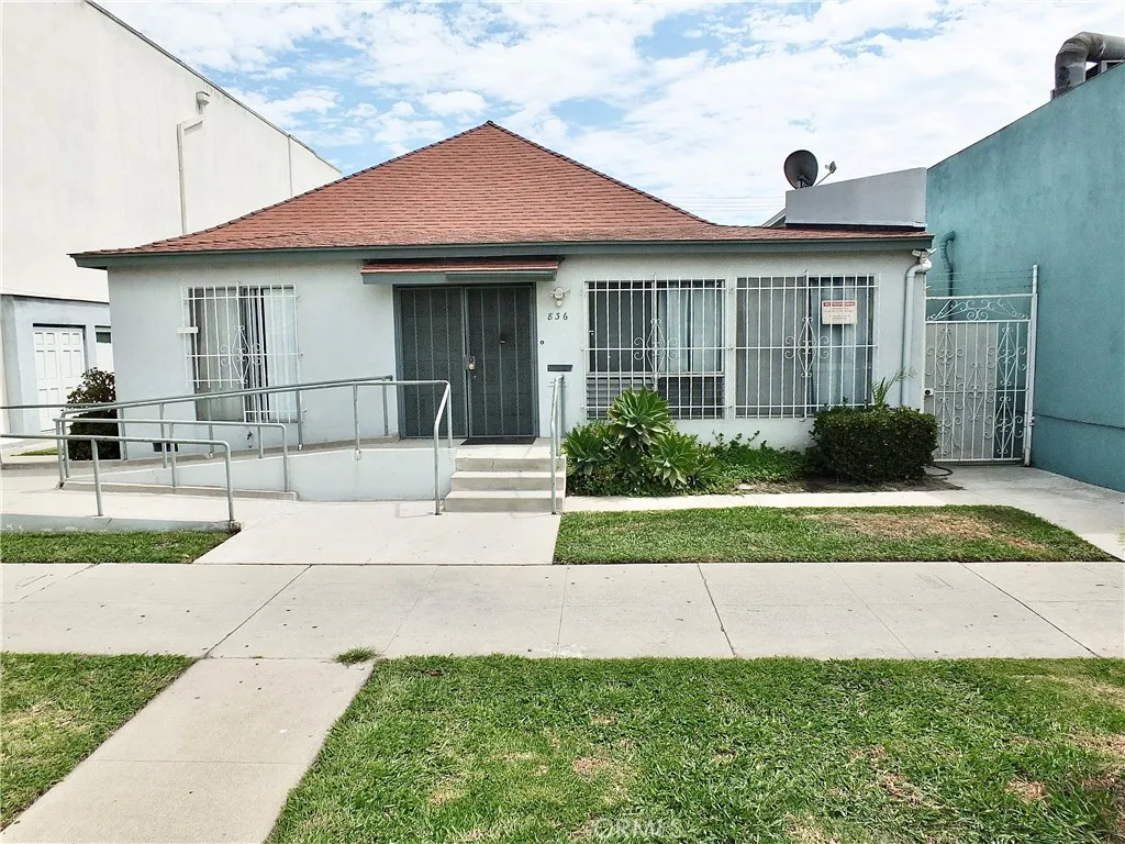 836 Atlantic Avenue, Long Beach, California 90813 home-pic-0