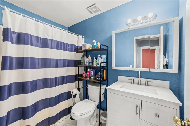 52425 Avenida Mendoza, La Quinta, California 92253