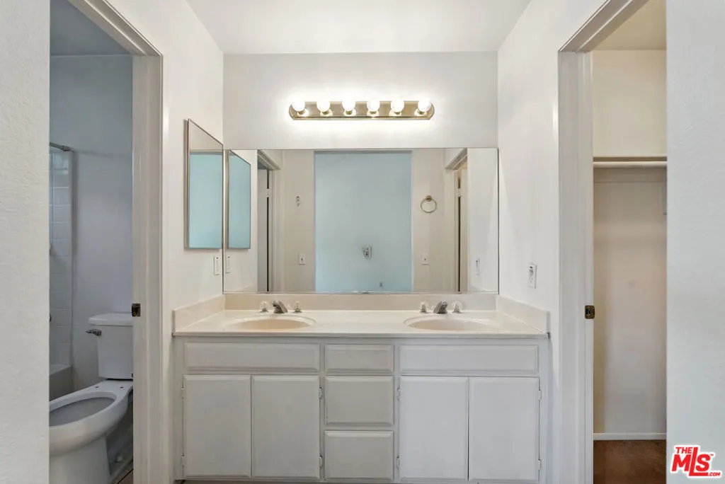 4044 Rosemead Boulevard 54, Pico Rivera, California 90660 home-pic-16