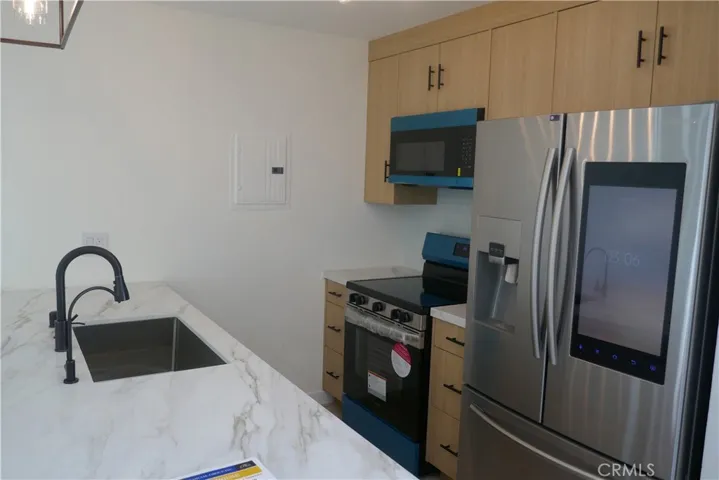 2521 W Sunflower Avenue D4, Santa Ana, California 92704