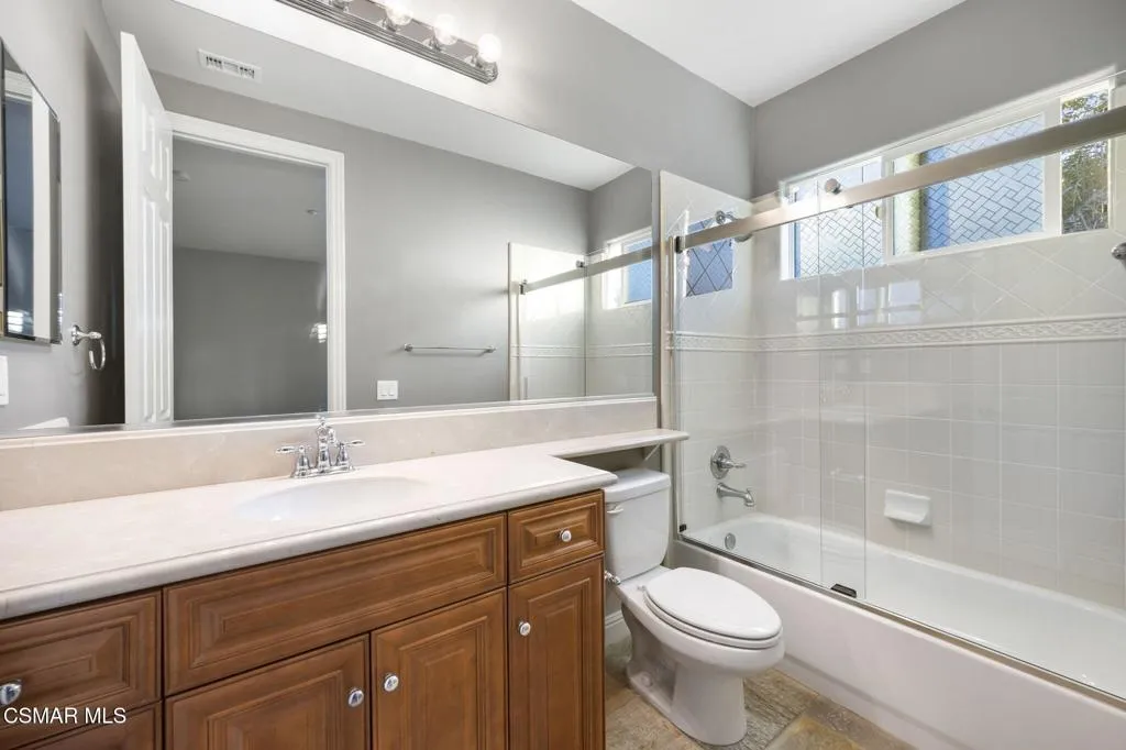 12364 Palmer Drive, Moorpark, California 93021 home-pic-18