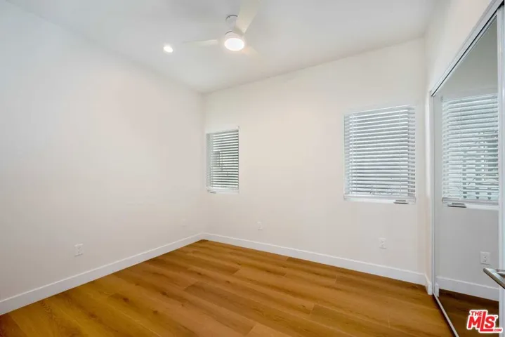 1450 S Holt Avenue, Los Angeles, California 90035