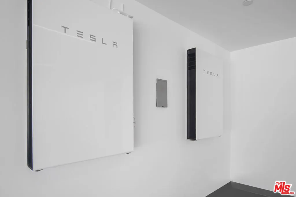 26946 Pacific Coast Hwy, Malibu, California 90265 home-pic-65