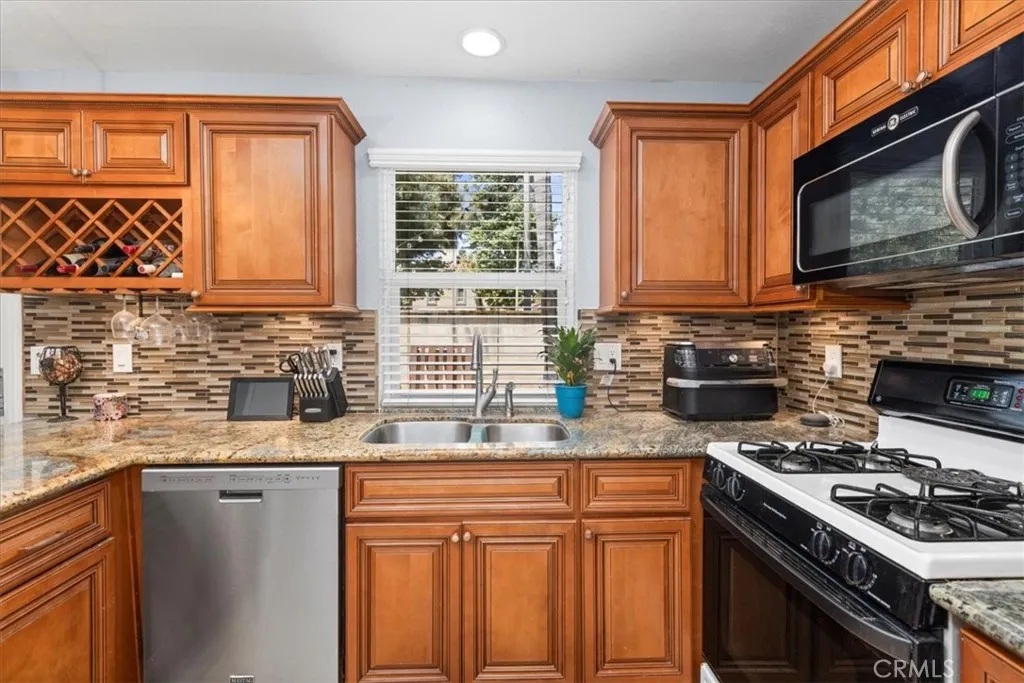 6600 Montresor Place, Rancho Cucamonga, California 91737 home-pic-11
