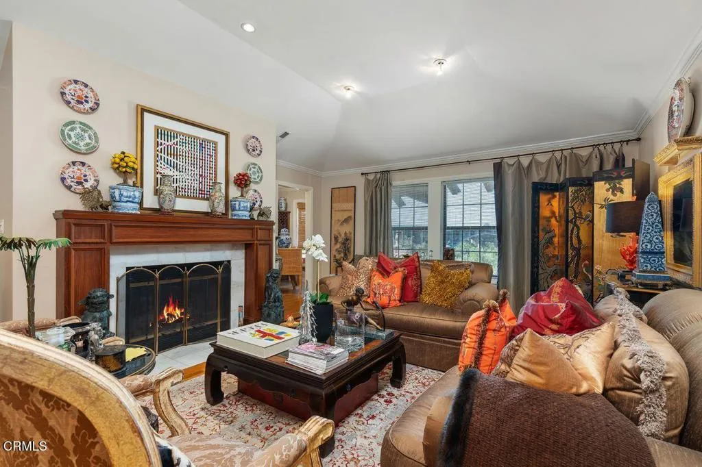 70 N Arroyo Boulevard, Pasadena, California 91105 home-pic-7