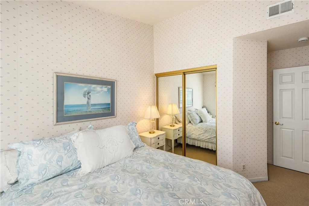 19412 Pompano Lane 106, Huntington Beach, California 92648 home-pic-28