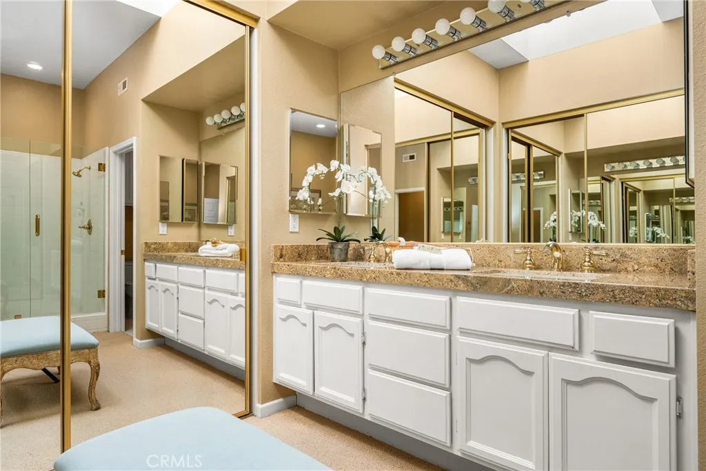 19412 Pompano Lane 106, Huntington Beach, California 92648 home-pic-19