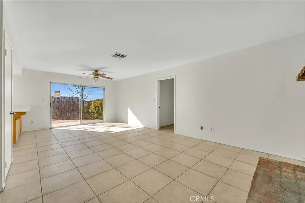 31427 Indian Oak Rd, Acton, California 93510 home-pic-5