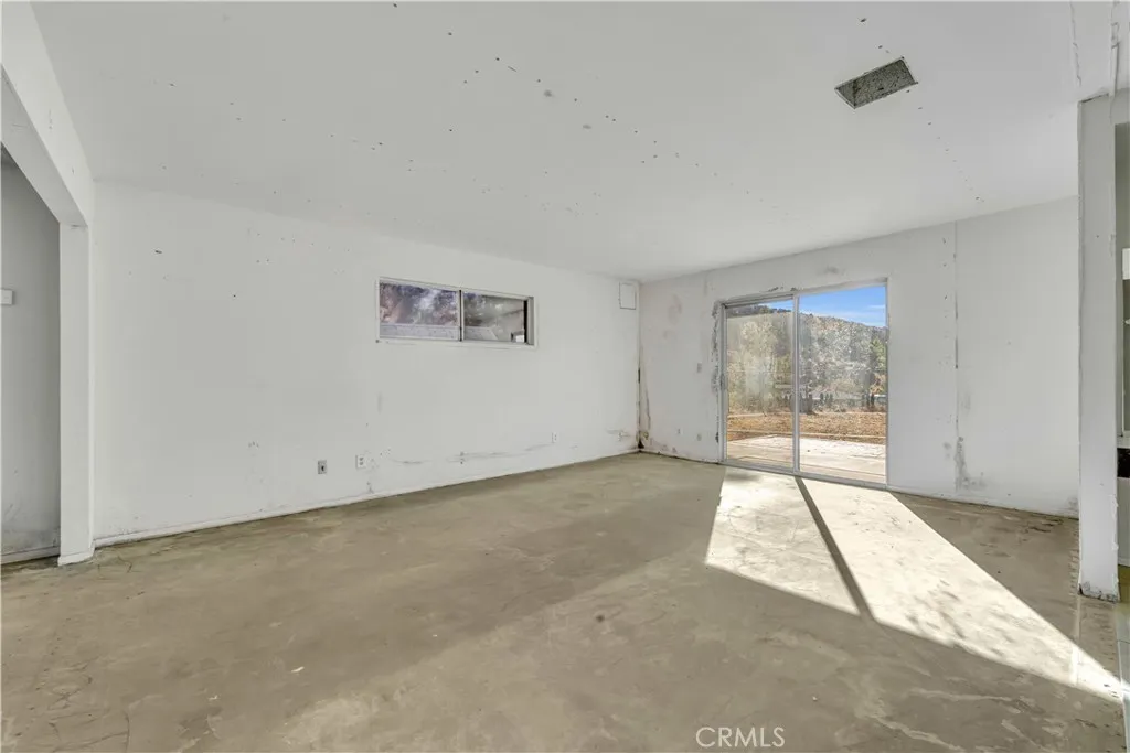 31427 Indian Oak Rd, Acton, California 93510 home-pic-20