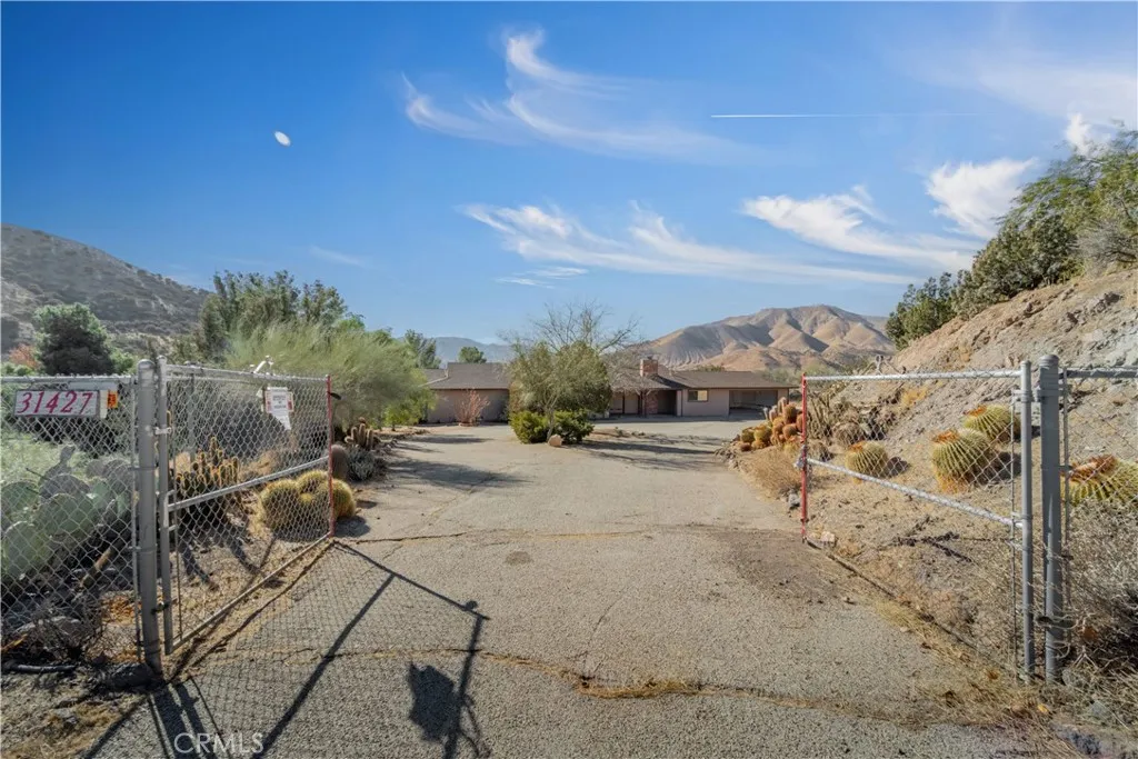 31427 Indian Oak Rd, Acton, California 93510 home-pic-3