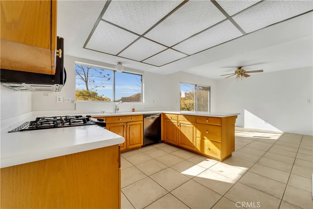 31427 Indian Oak Rd, Acton, California 93510 home-pic-10