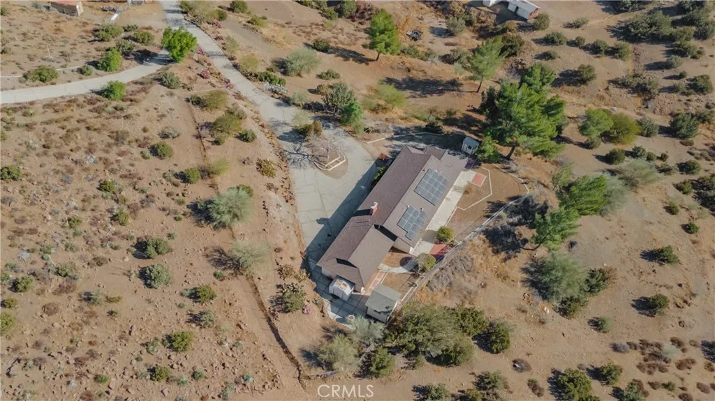 31427 Indian Oak Rd, Acton, California 93510 home-pic-1