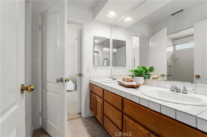 1035 S Rexford Lane, Anaheim Hills, California 92808