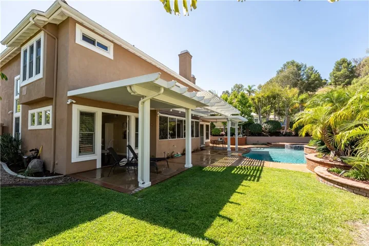 1035 S Rexford Lane, Anaheim Hills, California 92808